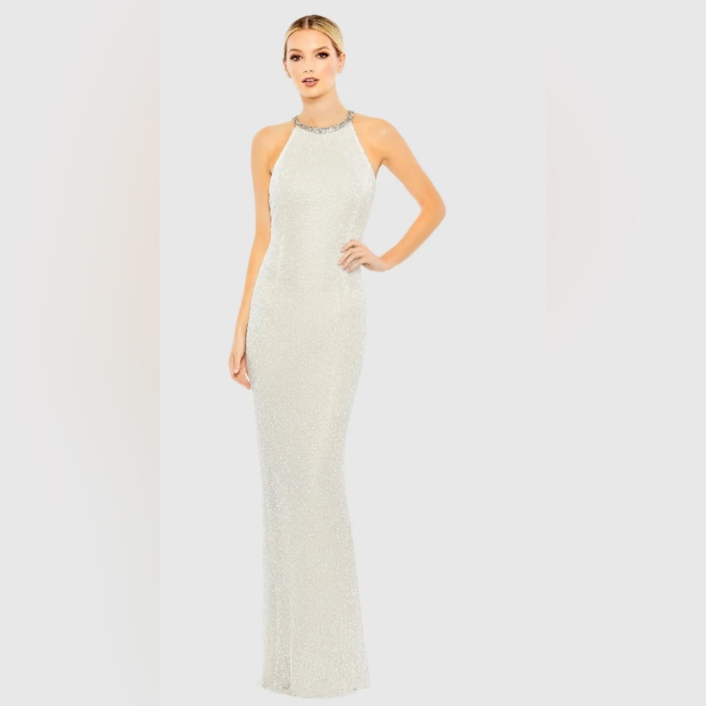 MAC DUGGAL
White Beaded Sleeveless High Neck Column Gown